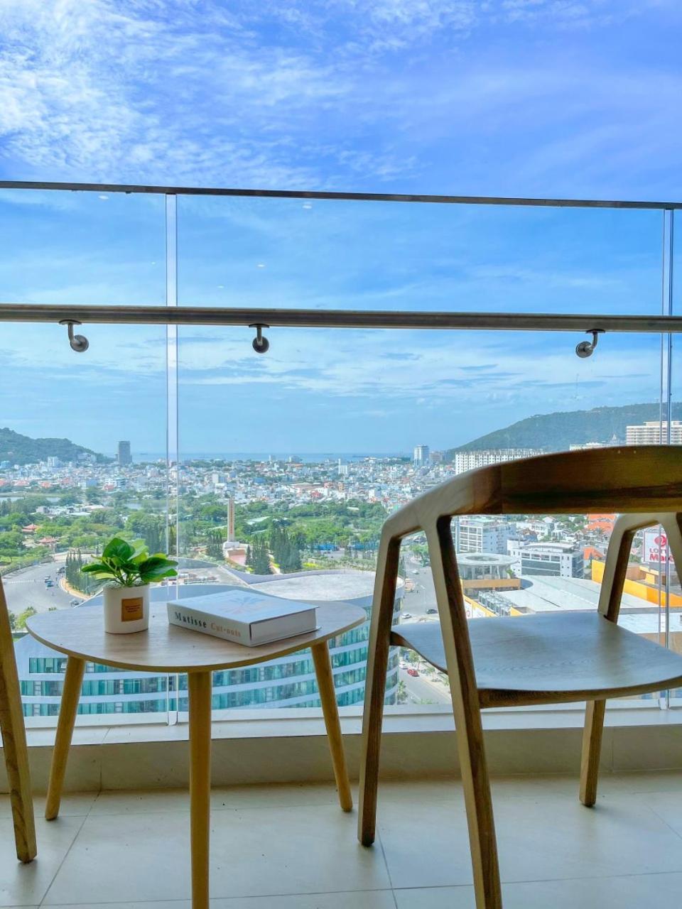 Vung Tau The Song Apartment - Ruby Homestay Экстерьер фото
